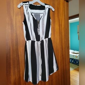 Women's Dynamite striped dress